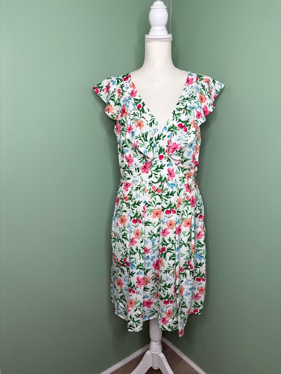 Kensie Dresses & Skirts - Kensie White Floral Midi Dress with Pink & Green Print